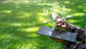 The Role of Digital Media in Promoting Renewable Energy Awareness